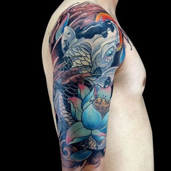 Tatoo cá chép bắp chân