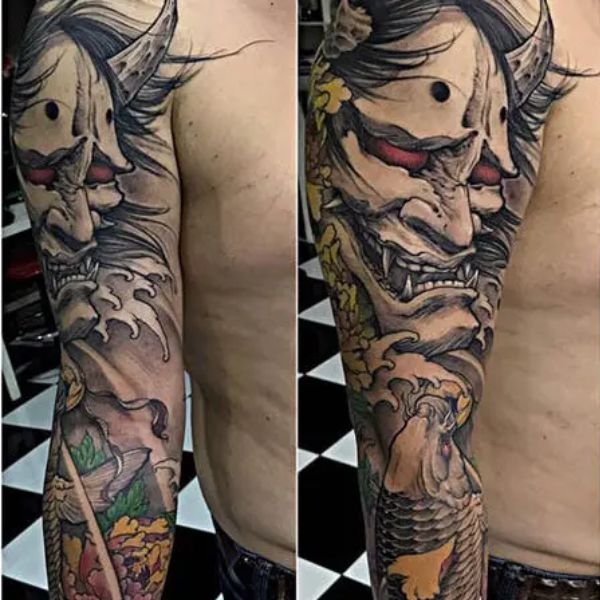 Tatoo cá chép mặt quỷ ở tay