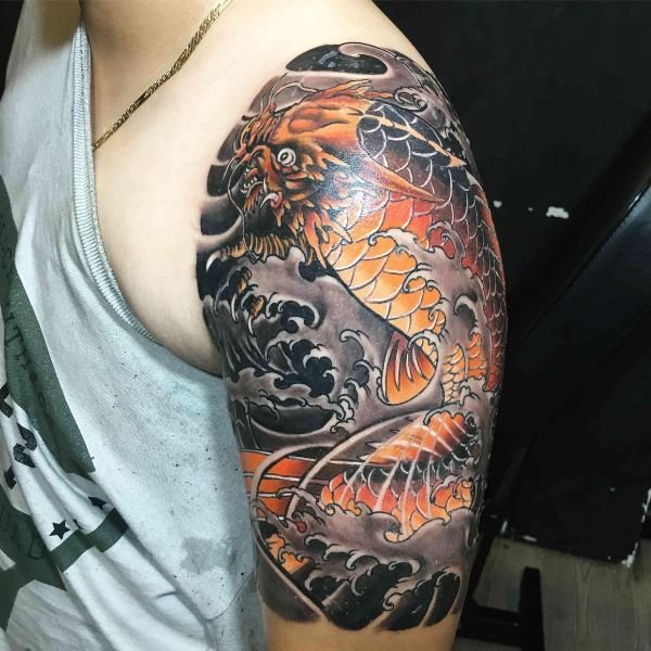 Tatoo cá chép rồng ở tay