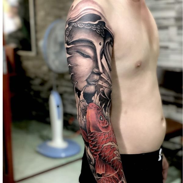 Tatoo Tatoo cá chép và phật ở tay