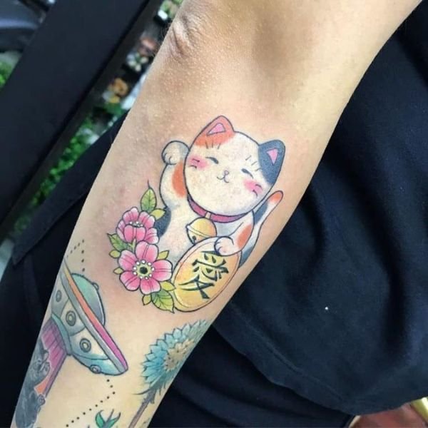 Tatoo mèo thần tài cute