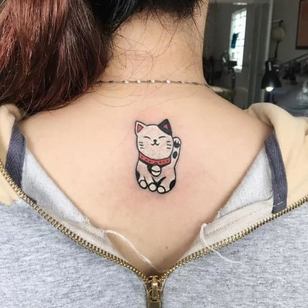 Tatoo mèo thần tài mini cho nữ