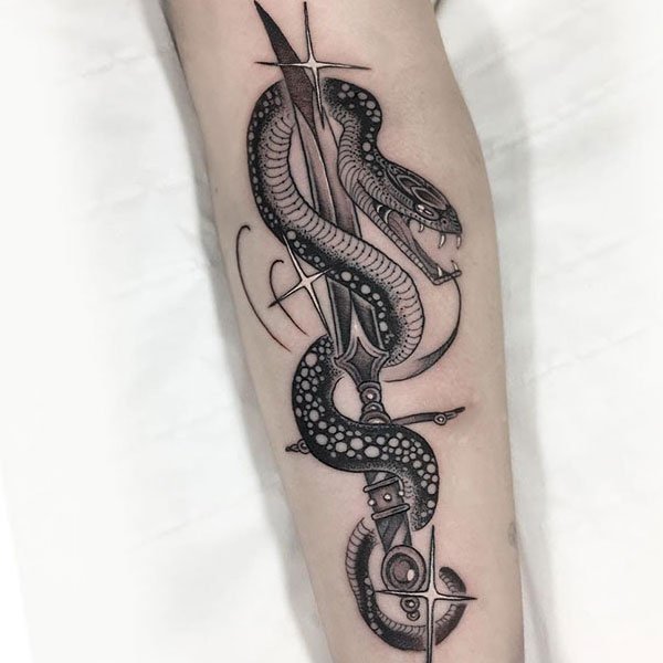 Tattoo 12 con giáp tuổi tý cho nữ