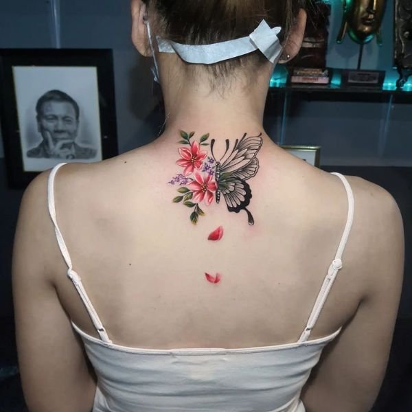 Tattoo 3d ở gáy