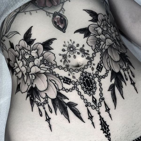 Tattoo bụng đẹp cho nữ