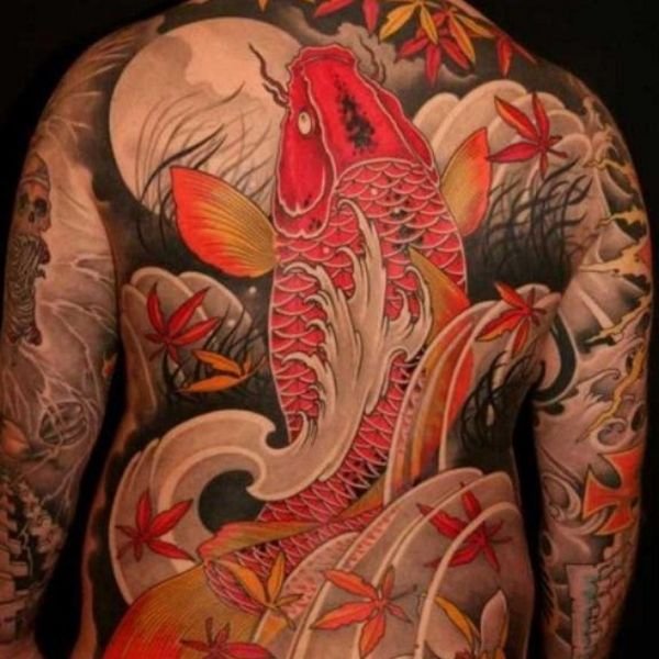 Tattoo cá chép hóa rồng lưng