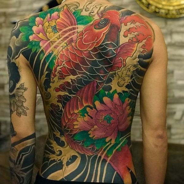 Tattoo cá chép kín lưng đẹp