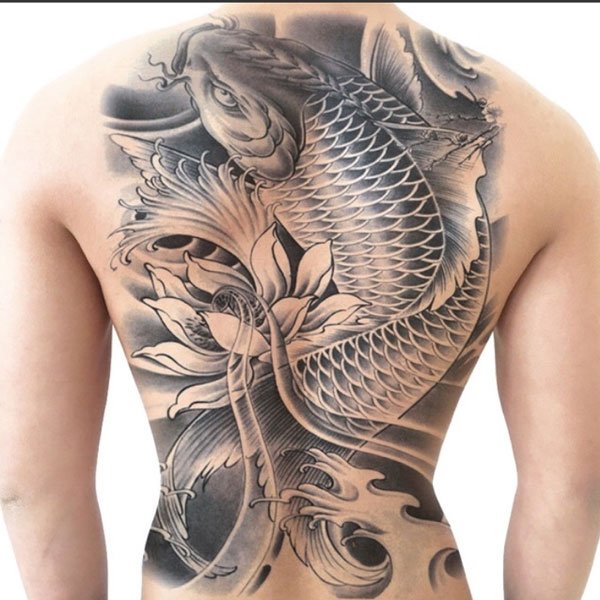 Tattoo cá rồng và hoa sen