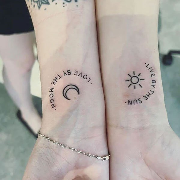 tattoo cặp mini đối lập