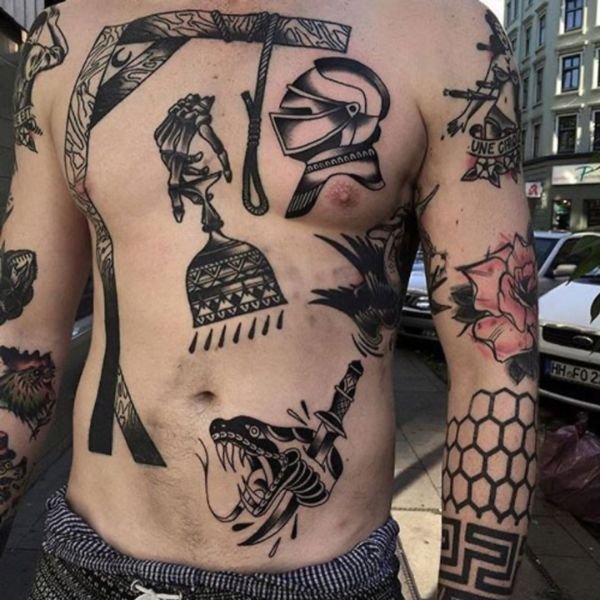 Tattoo châu Âu khắp người