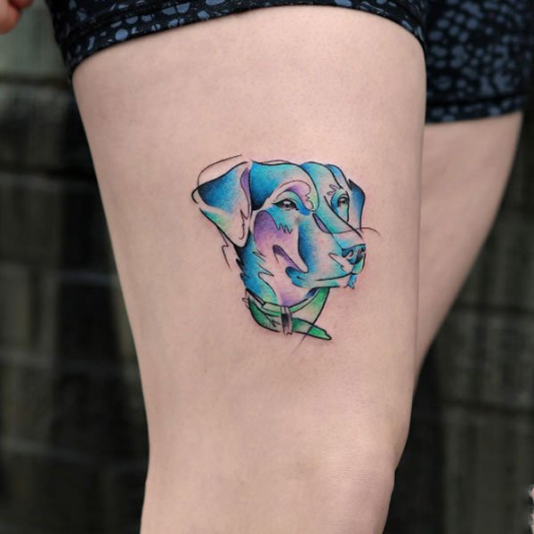 Tattoo con chó ở đùi