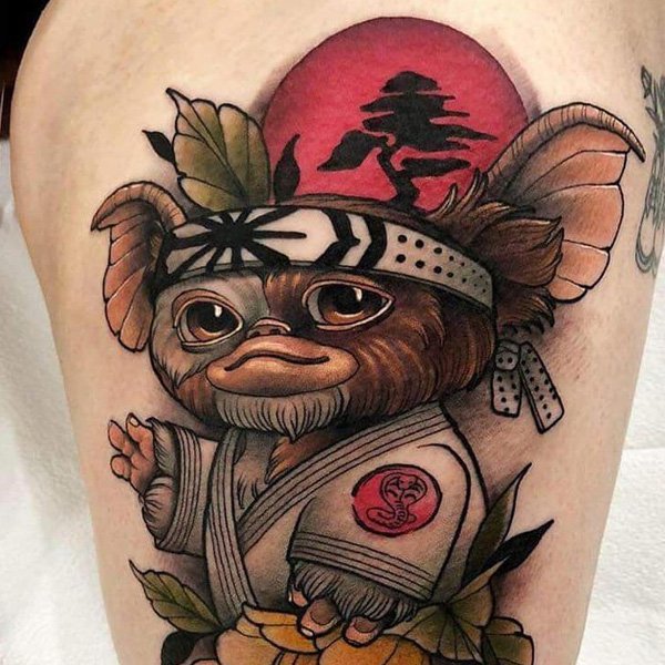 Tattoo con khỉ ở chân siêu ngầu