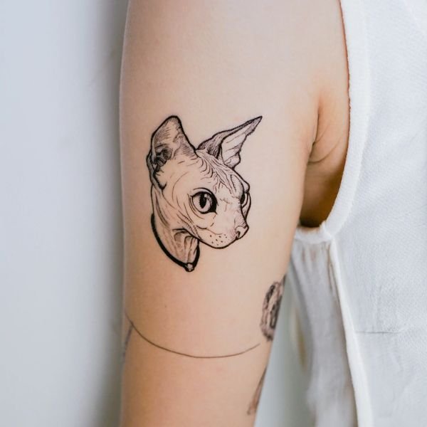 Tattoo con mèo nhân sư