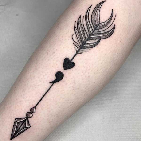 Tattoo dấu chấm phẩy ở tay cực đẹp