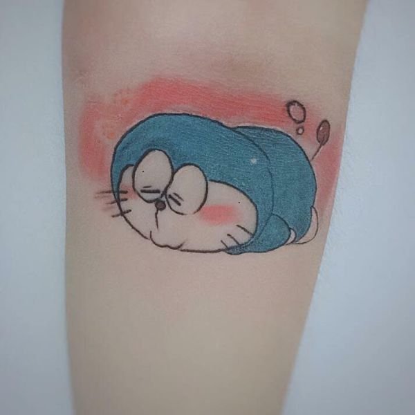 Tattoo doraemon ngộ nghĩnh