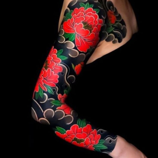 Tattoo full tay hoa mẫu đơn