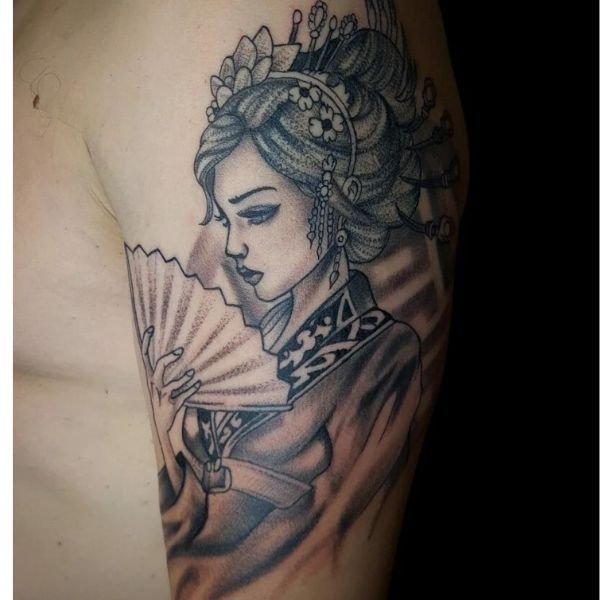 Tattoo geisha nhật bản