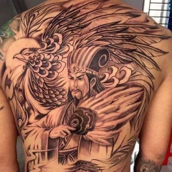 Tattoo gia cát lượng bít lưng