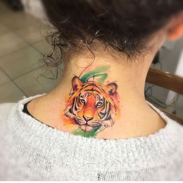 Tattoo hổ cute sau gáy