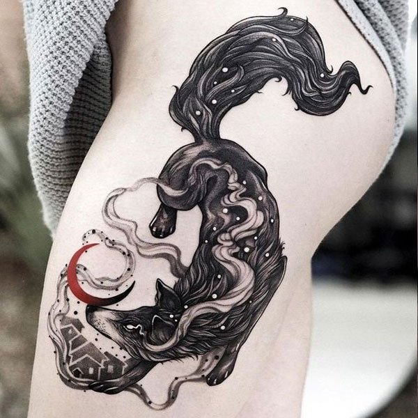 Tattoo hồ ly bắp đùi