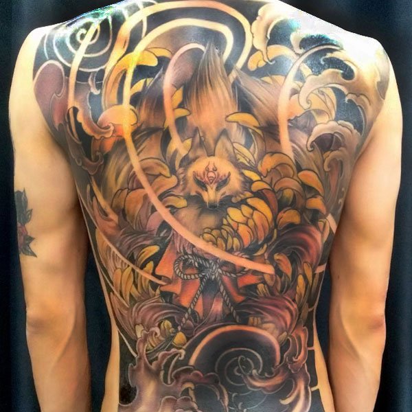 Tattoo hồ ly full lưng