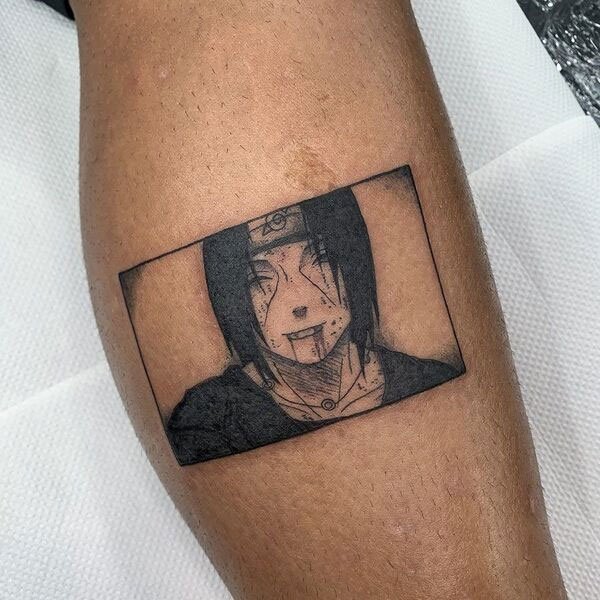 Tattoo itachi ở chân