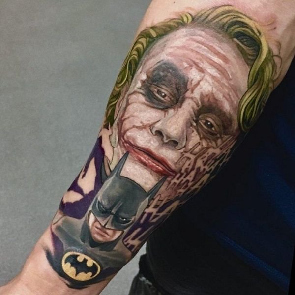 Tattoo joker kết hợp batman