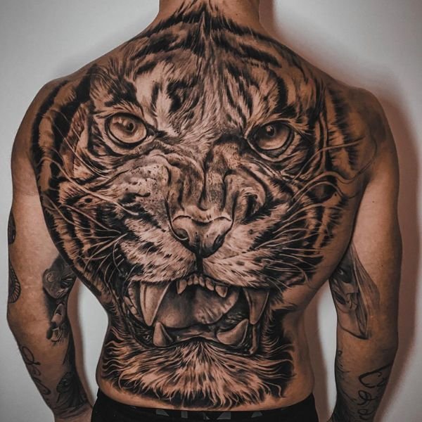 Tattoo kín lưng hổ đẹp