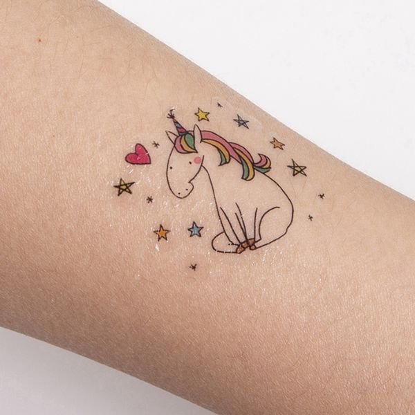 Tattoo kỳ lân trái tim