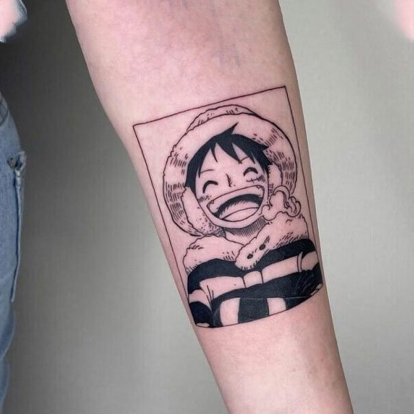 Tattoo luffy trắng đen