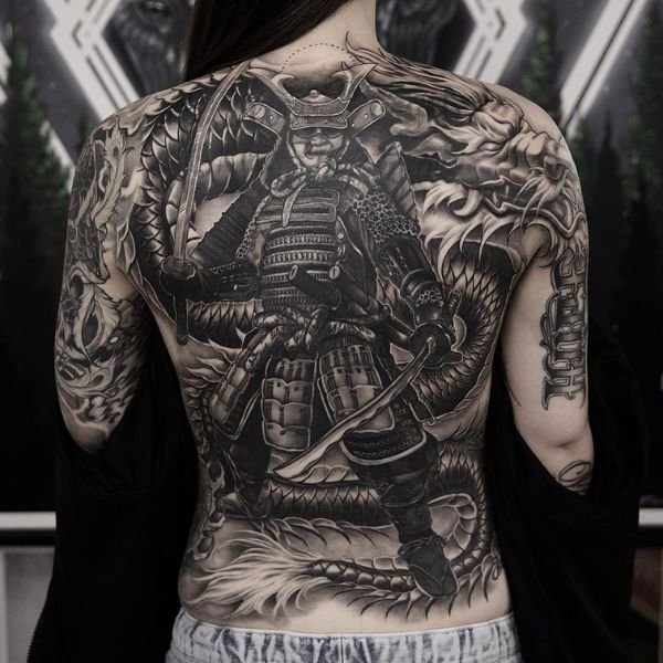 Tattoo lưng samurai đẹp