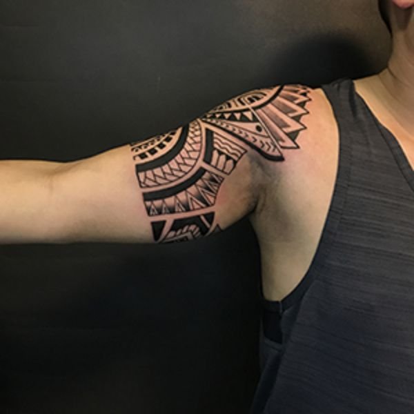 Tattoo maori bắp tay siêu đẹp dành cho nam chất