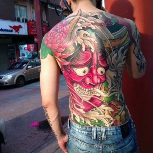 Tattoo mặt quỷ hoa sen