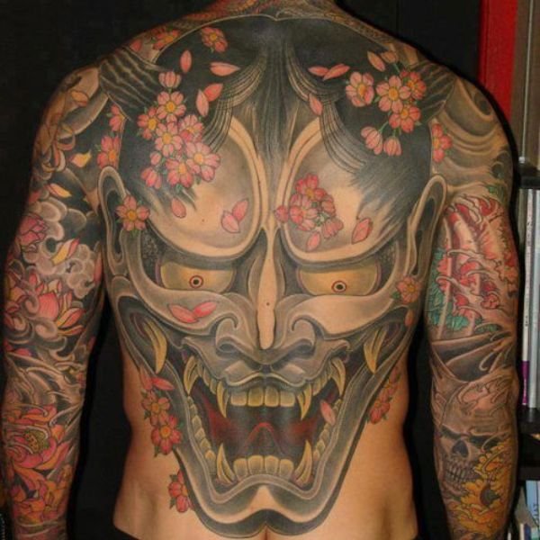 Tattoo mặt quỷ yakuza