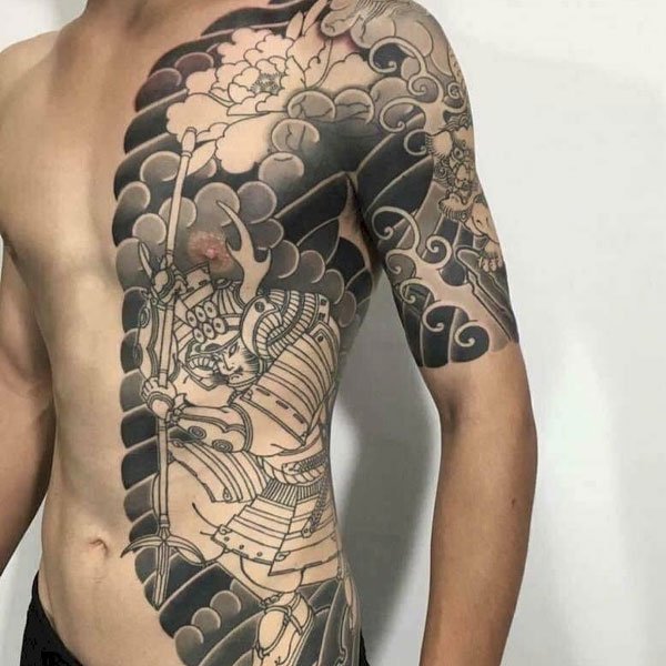 Tattoo nhật cổ nửa người