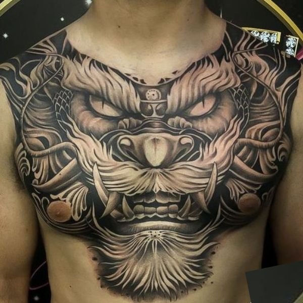 Tattoo ở ngực nam chất