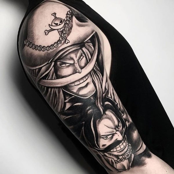 Tattoo one piece râu trắng và roger