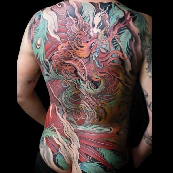 Tattoo phượng hoàng chiến kín lưng