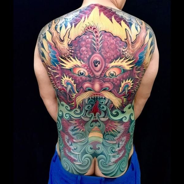 Tattoo rồng kín lưng mẫu