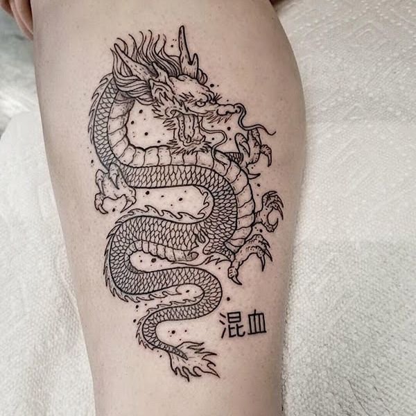 Tattoo rồng ở bắp chân