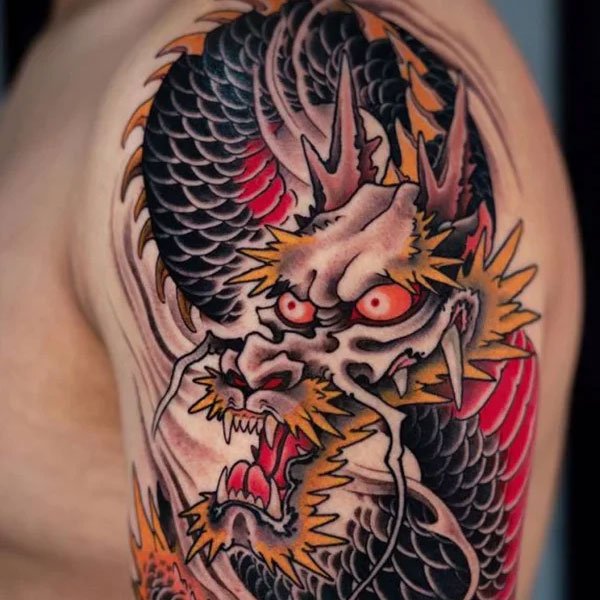 Tattoo rồng quấn tay ma vương