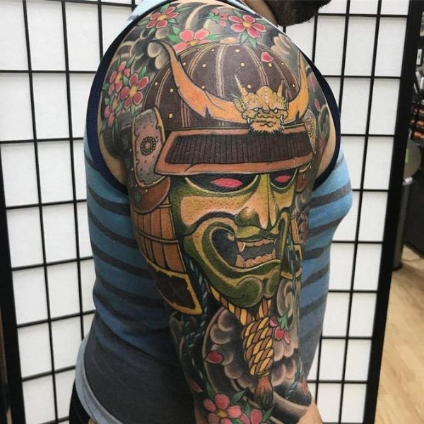 Tattoo samurai kín tay