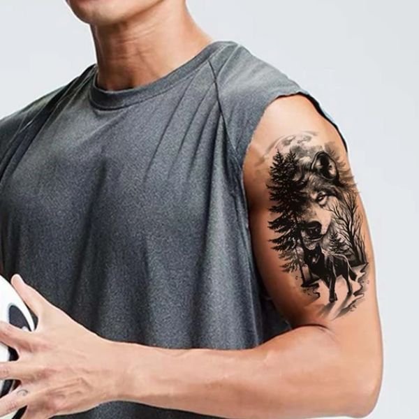 Tattoo sói và rừng