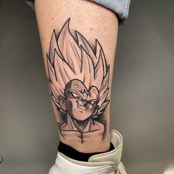 Tattoo songoku ở cổ chân