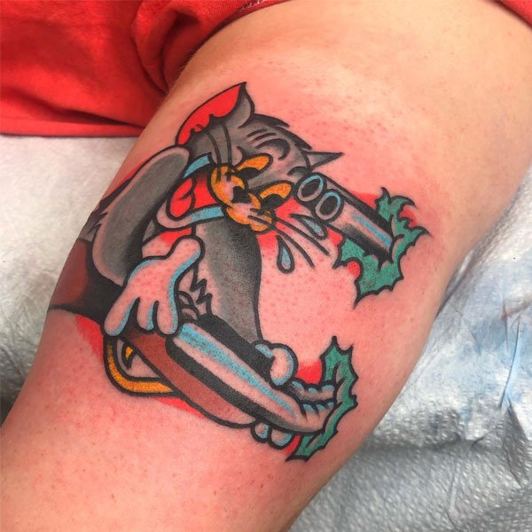 Tattoo tom and jerry ở tay đẹp cho nam