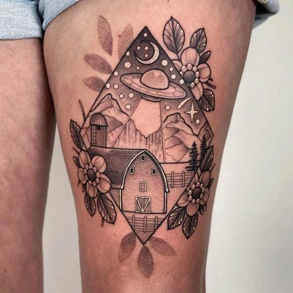 Tattoo ufo ở chân đẹp