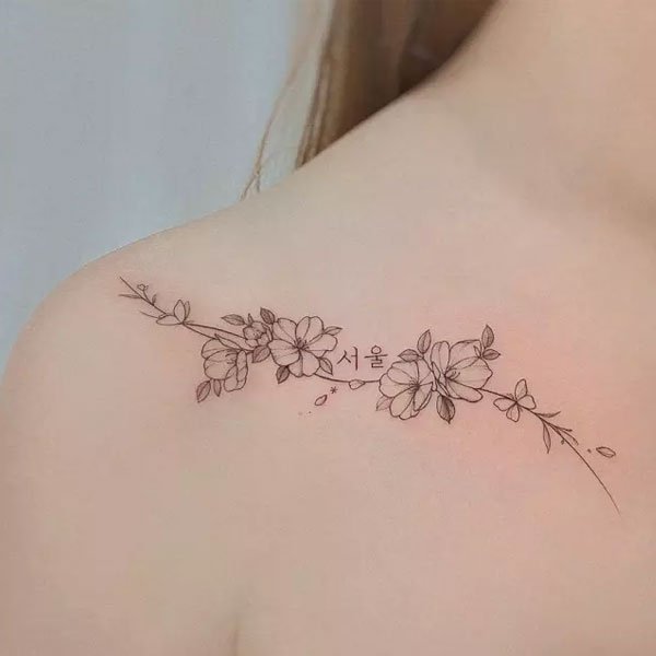 Tattoo xương quai xanh siêu dễ thương