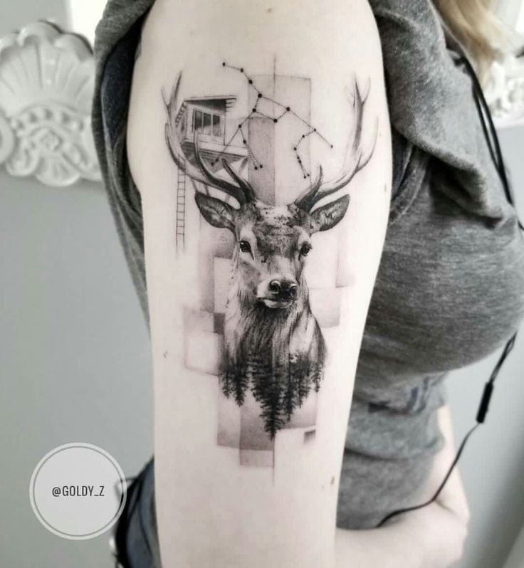 hình tattoo con hươu với vẻ đẹp siêu thực