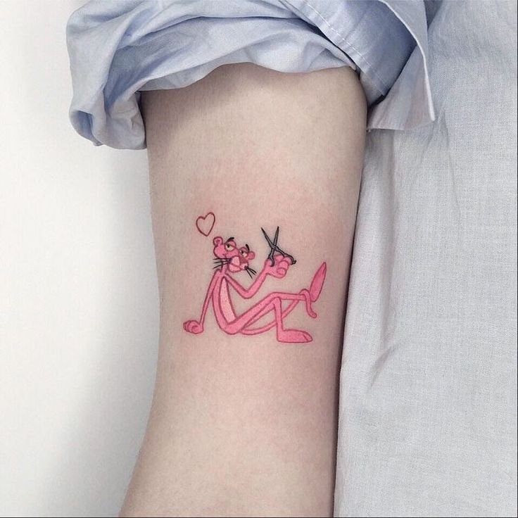 tattoo bắp tay hình chú báo hồng cute