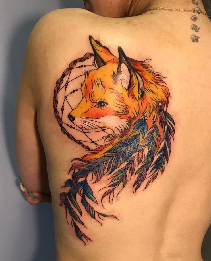 Tattoo con cáo full kín nửa lưng cho chị khách